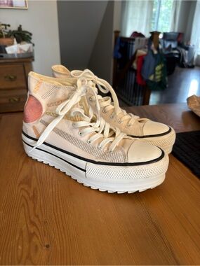 Cream High-Top Platform Sneakers with Pink Accent